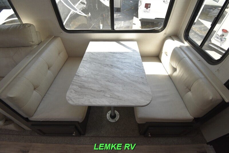 2020 Venture RV Sporttrek 251VRK   - Photo 22 - Rocklin, CA 95677