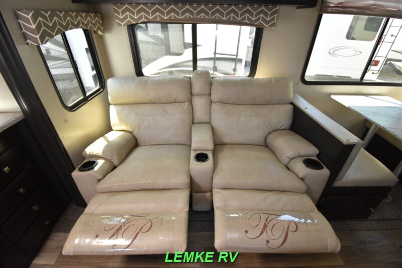 2020 Venture RV Sporttrek 251VRK   - Photo 23 - Rocklin, CA 95677