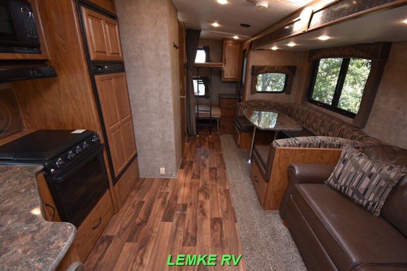 2016 Outdoors RV Timber Ridge 270DBHS   - Photo 2 - Rocklin, CA 95677