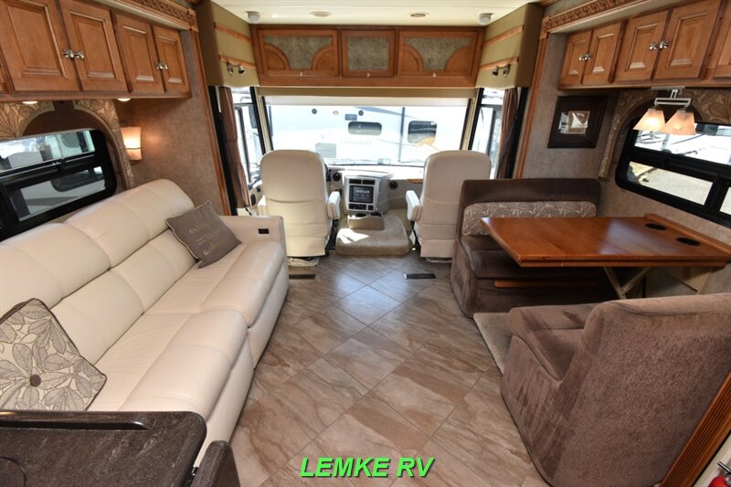 2016 Winnebago Adventurer 35P   - Photo 5 - Rocklin, CA 95677