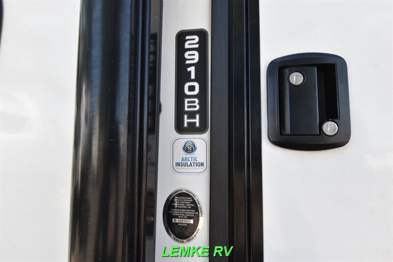 2023 Grand Design Imagine 2910BH   - Photo 27 - Rocklin, CA 95677