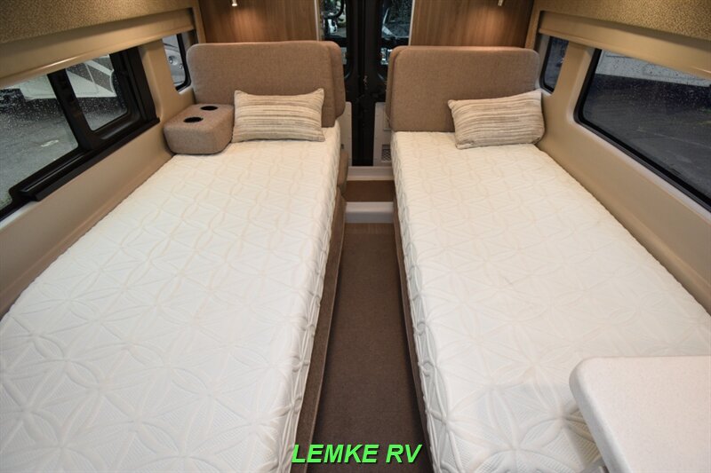 2022 Thor Tellaro 20L   - Photo 19 - Rocklin, CA 95677