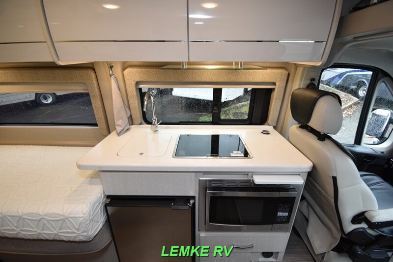 2022 Thor Tellaro 20L   - Photo 14 - Rocklin, CA 95677