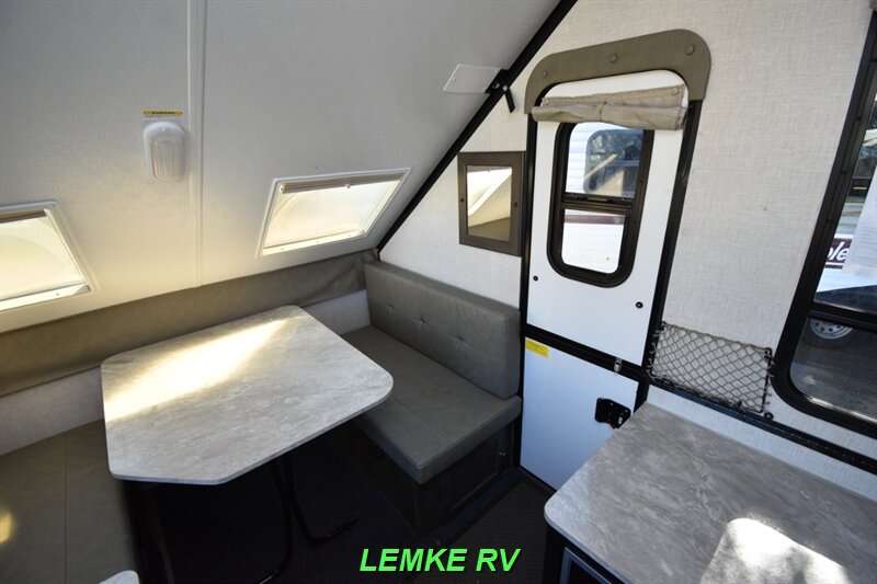 2021 Forest River Rockwood A122   - Photo 17 - Rocklin, CA 95677