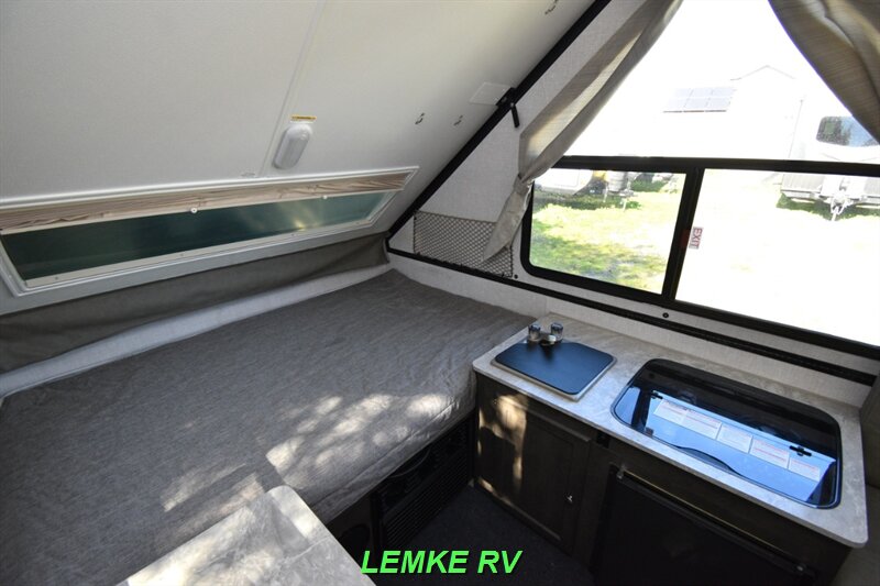 2021 Forest River Rockwood A122   - Photo 10 - Rocklin, CA 95677