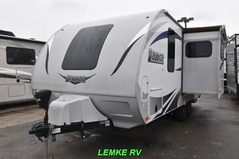 2019 Lance 1995   - Photo 6 - Rocklin, CA 95677