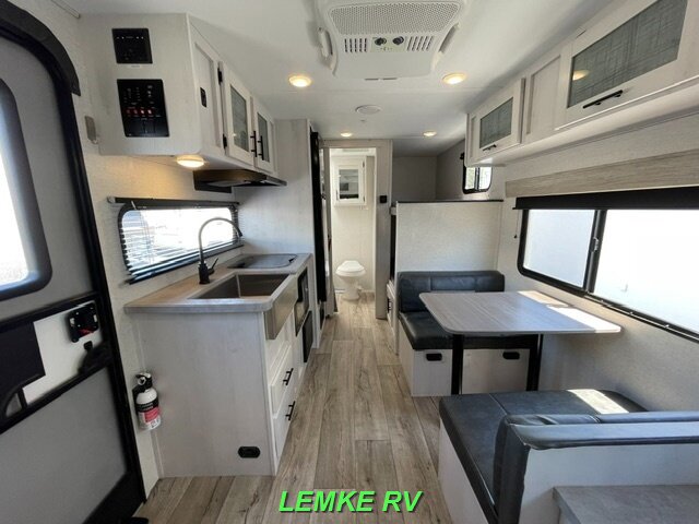 2021 Dutchmen Coleman Rubicon 1628BH   - Photo 2 - Rocklin, CA 95677
