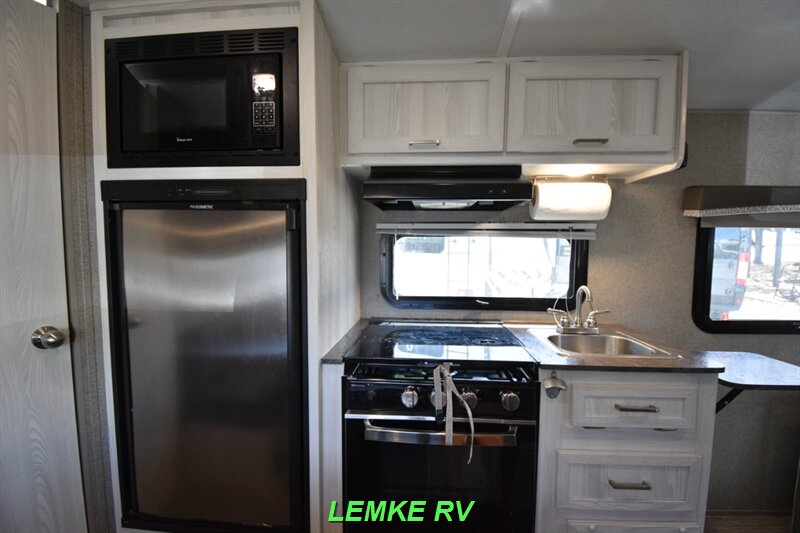 2019 Forest River Rockwood Geo Pro 19FD   - Photo 15 - Rocklin, CA 95677