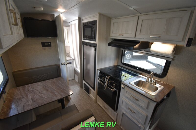 2019 Forest River Rockwood Geo Pro 19FD   - Photo 10 - Rocklin, CA 95677