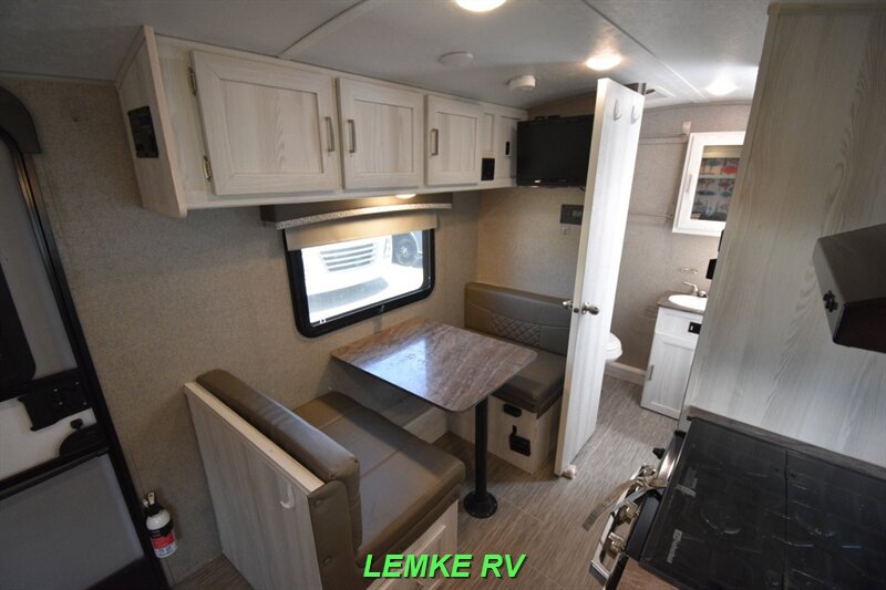 2019 Forest River Rockwood Geo Pro 19FD   - Photo 14 - Rocklin, CA 95677