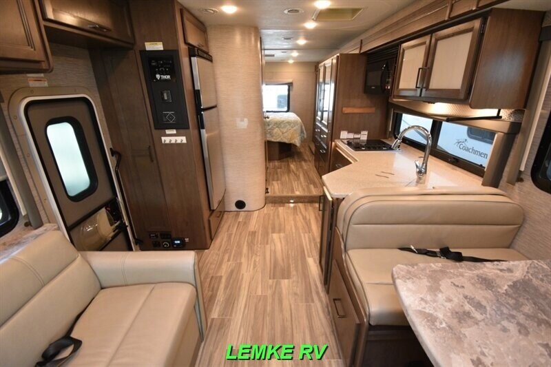 2022 Thor Four Winds 31W  