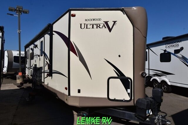 2017 Forest River Rockwood Ultra V 2715VS   - Photo 1 - Rocklin, CA 95677