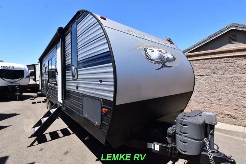 2019 Forest River Cherokee Limited 294DBH   - Photo 1 - Rocklin, CA 95677