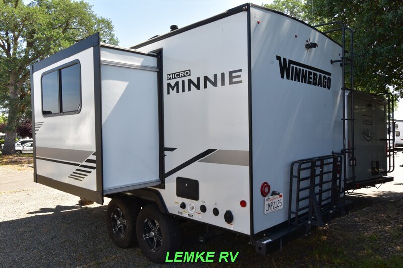 2021 Winnebago Micro Minnie 1808FBS   - Photo 7 - Rocklin, CA 95677