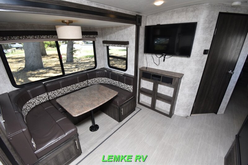 2017 Highland Ridge Open Range Ultra Lite 2410RL   - Photo 21 - Rocklin, CA 95677