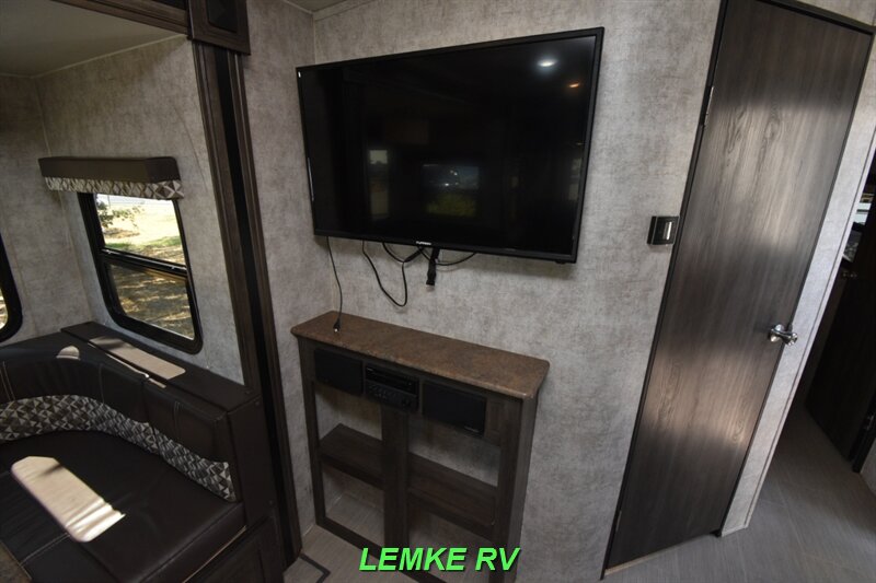 2017 Highland Ridge Open Range Ultra Lite 2410RL   - Photo 24 - Rocklin, CA 95677