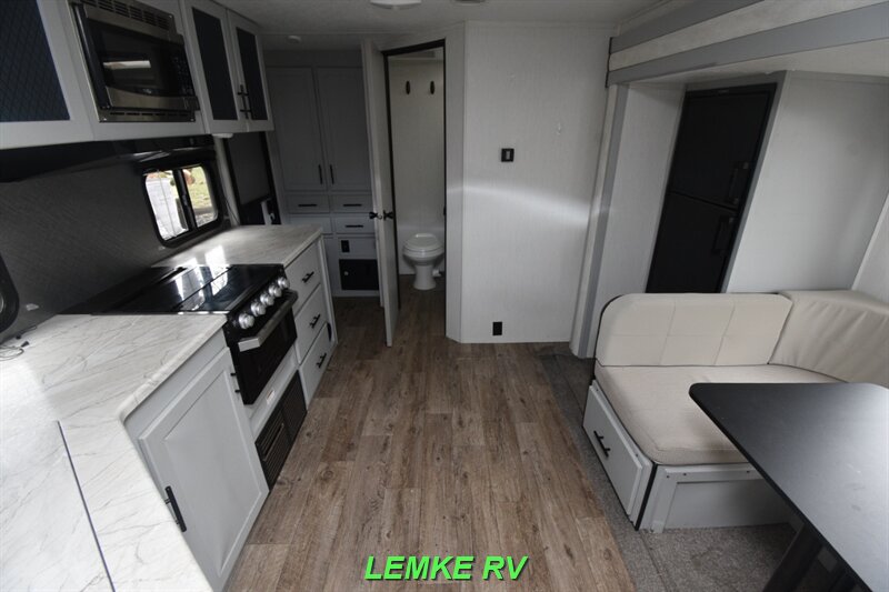 2021 Forest River Vibe 22RB   - Photo 2 - Rocklin, CA 95677