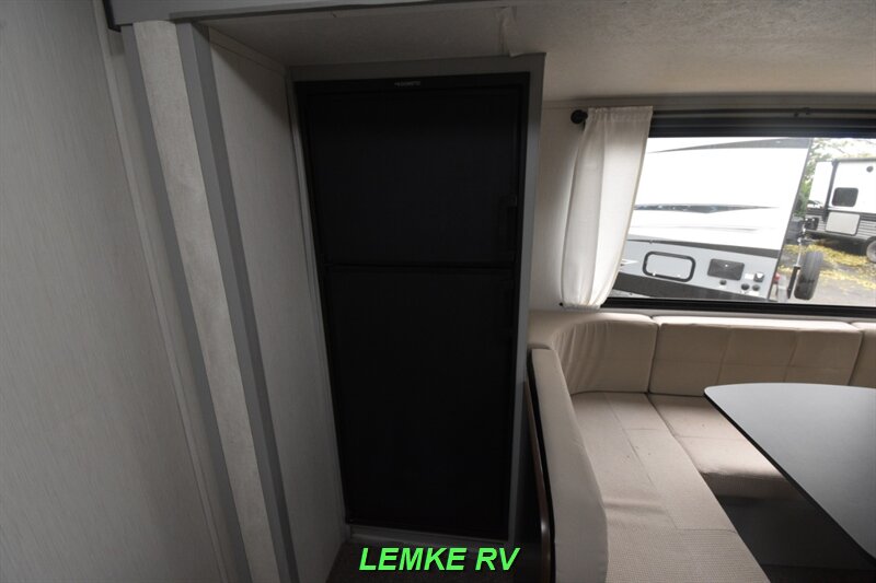 2021 Forest River Vibe 22RB   - Photo 12 - Rocklin, CA 95677