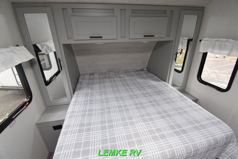 2021 Forest River Vibe 22RB   - Photo 16 - Rocklin, CA 95677