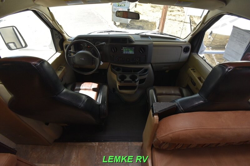 2017 Coachmen Leprechaun 310BH   - Photo 30 - Rocklin, CA 95677