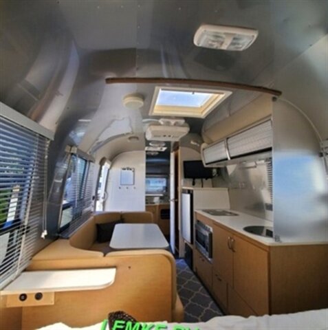 2015 Airstream Bambi 22FB   - Photo 2 - Rocklin, CA 95677