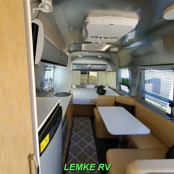 2015 Airstream Bambi 22FB   - Photo 5 - Rocklin, CA 95677