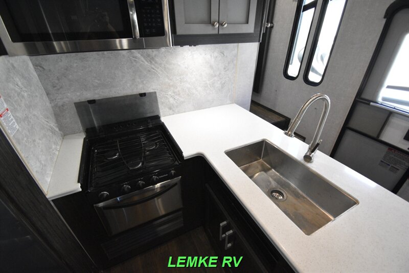 2020 Eclipse Attitude 2814SS   - Photo 15 - Rocklin, CA 95677