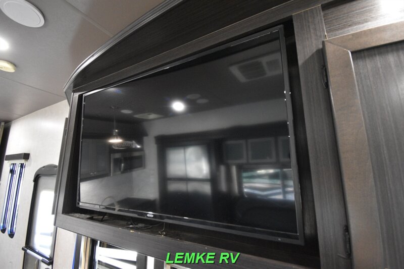 2020 Eclipse Attitude 2814SS   - Photo 23 - Rocklin, CA 95677