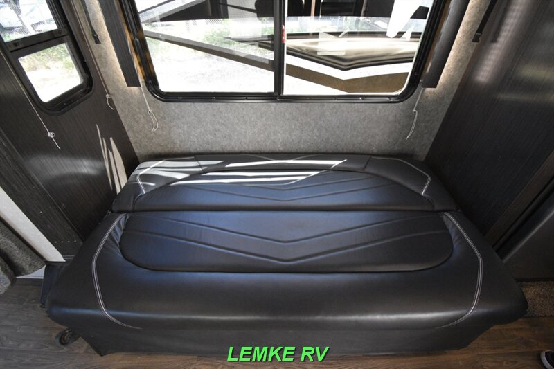 2020 Eclipse Attitude 2814SS   - Photo 25 - Rocklin, CA 95677