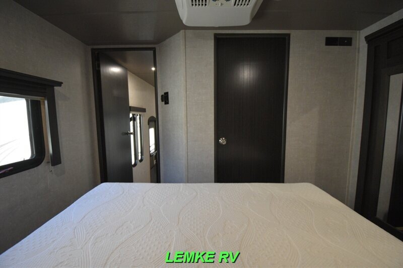 2020 Eclipse Attitude 2814SS   - Photo 18 - Rocklin, CA 95677