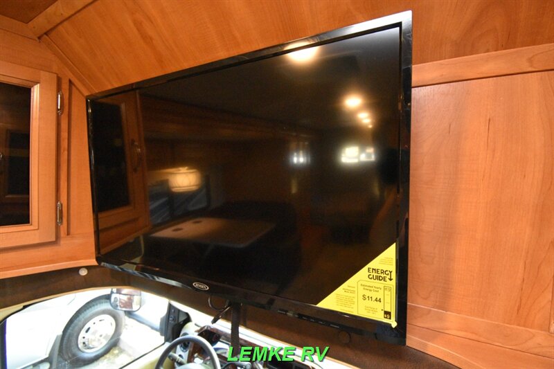 2019 Nexus RV Viper 25V   - Photo 25 - Rocklin, CA 95677