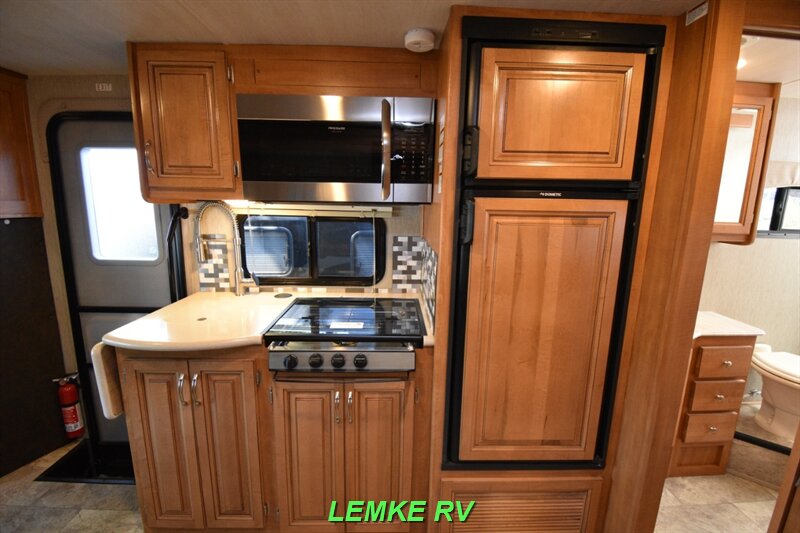2019 Nexus RV Viper 25V   - Photo 15 - Rocklin, CA 95677