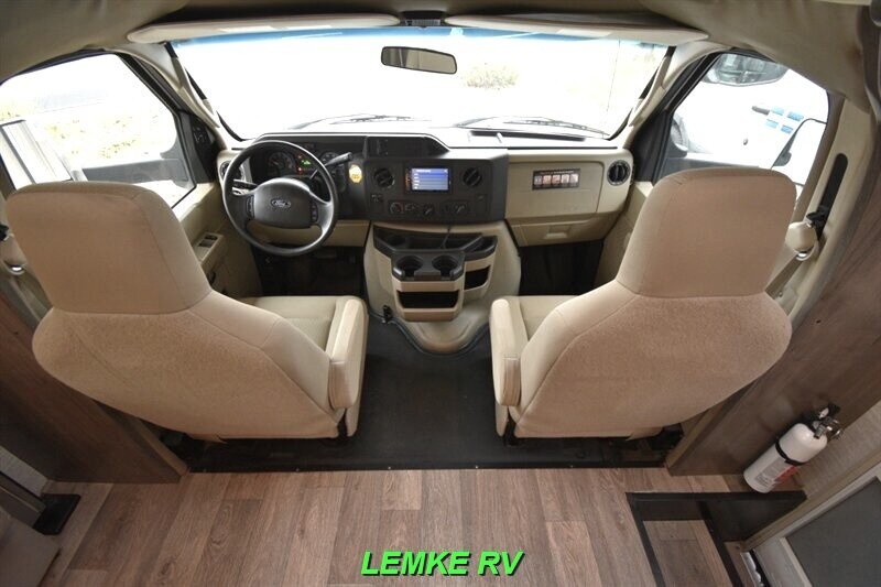 2020 Winnebago Minnie Winnie 31K   - Photo 24 - Rocklin, CA 95677