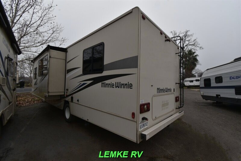 2020 Winnebago Minnie Winnie 31K   - Photo 7 - Rocklin, CA 95677