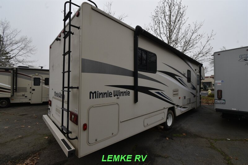 2020 Winnebago Minnie Winnie 31K   - Photo 9 - Rocklin, CA 95677