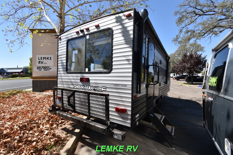 2021 Forest River Cherokee Grey Wolf Limited 23MK   - Photo 9 - Rocklin, CA 95677