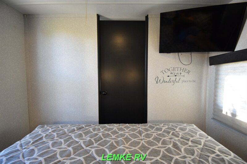 2021 Forest River Cherokee Grey Wolf Limited 23MK   - Photo 20 - Rocklin, CA 95677