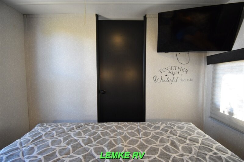 2021 Forest River Cherokee Grey Wolf 23MK   - Photo 19 - Rocklin, CA 95677
