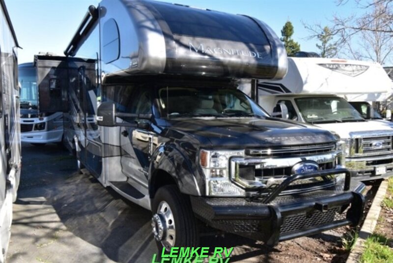 2021 Thor Magnitude XG32  