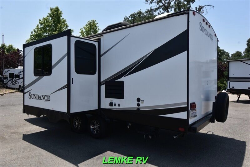 2018 Heartland Sundance 221RB   - Photo 7 - Rocklin, CA 95677