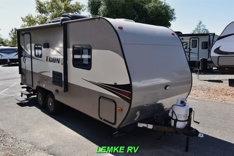2017 Pacific Coachworks Econ 18RBS   - Photo 1 - Rocklin, CA 95677