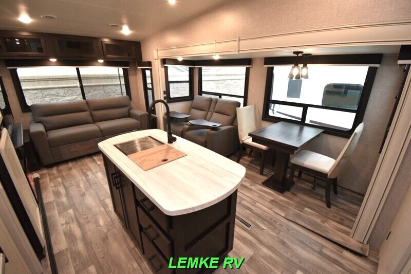 2023 Jayco Eagle HT 28.5RSTS   - Photo 16 - Rocklin, CA 95677