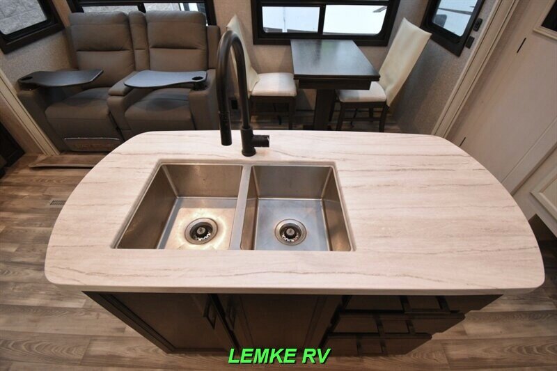 2023 Jayco Eagle HT 28.5RSTS   - Photo 27 - Rocklin, CA 95677