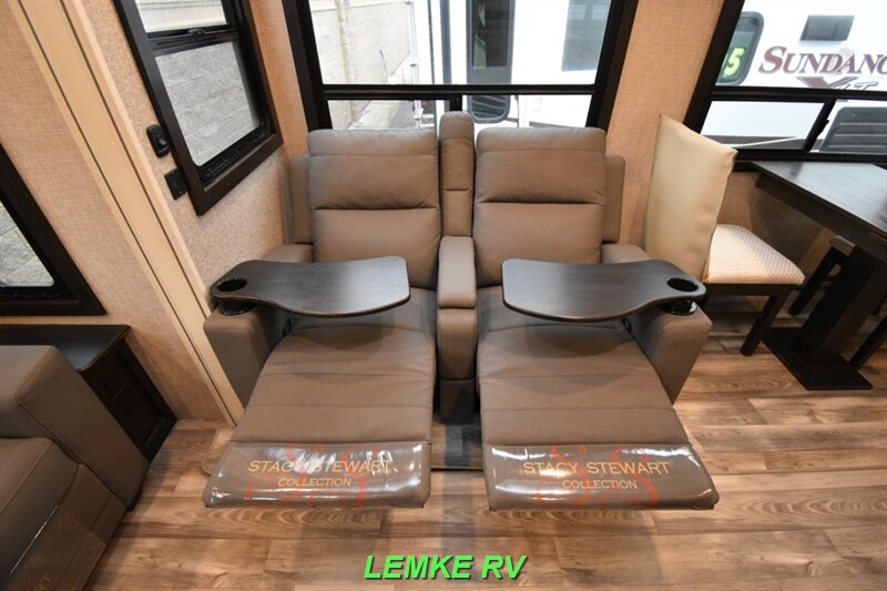 2023 Jayco Eagle HT 28.5RSTS   - Photo 14 - Rocklin, CA 95677