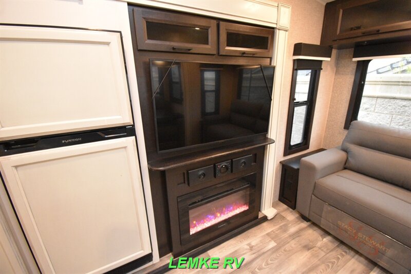 2023 Jayco Eagle HT 28.5RSTS   - Photo 25 - Rocklin, CA 95677