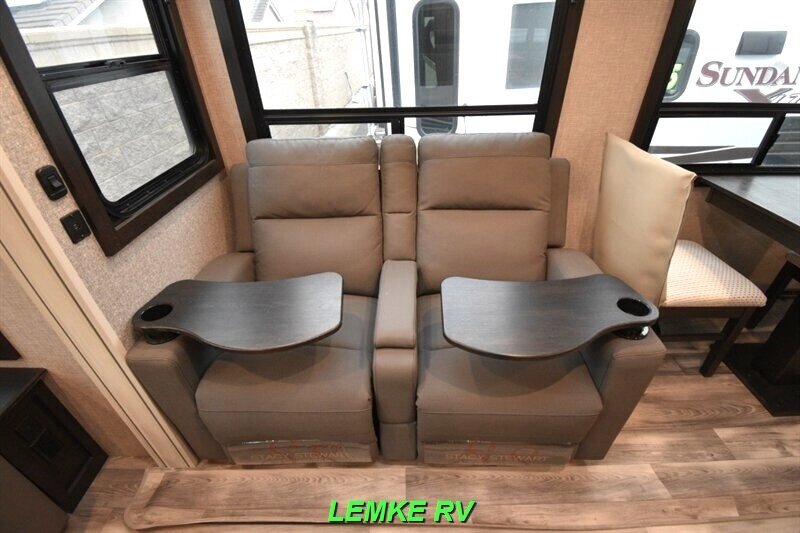 2023 Jayco Eagle HT 28.5RSTS   - Photo 24 - Rocklin, CA 95677