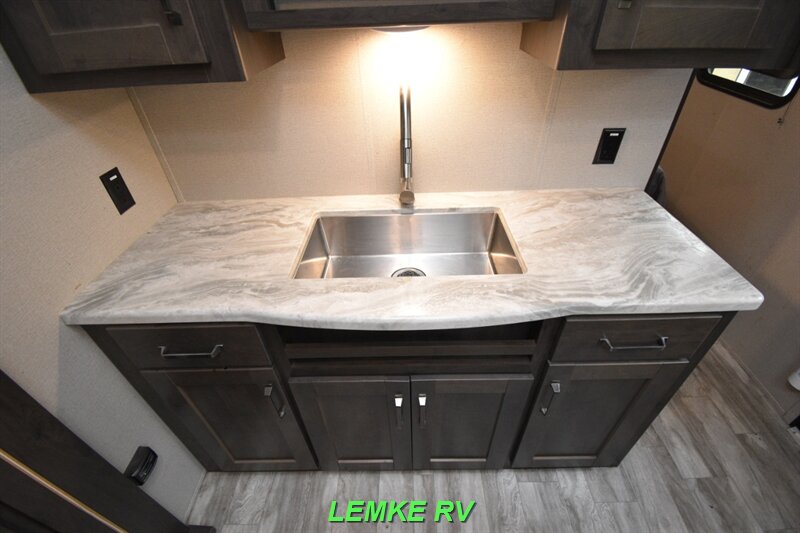 2022 Grand Design Transcend Xplor 260RB   - Photo 15 - Rocklin, CA 95677