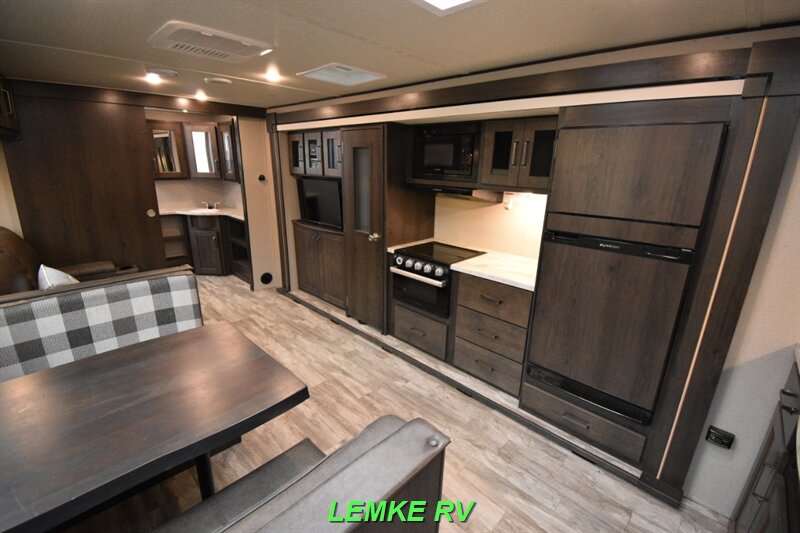 2022 Grand Design Transcend Xplor 260RB   - Photo 11 - Rocklin, CA 95677
