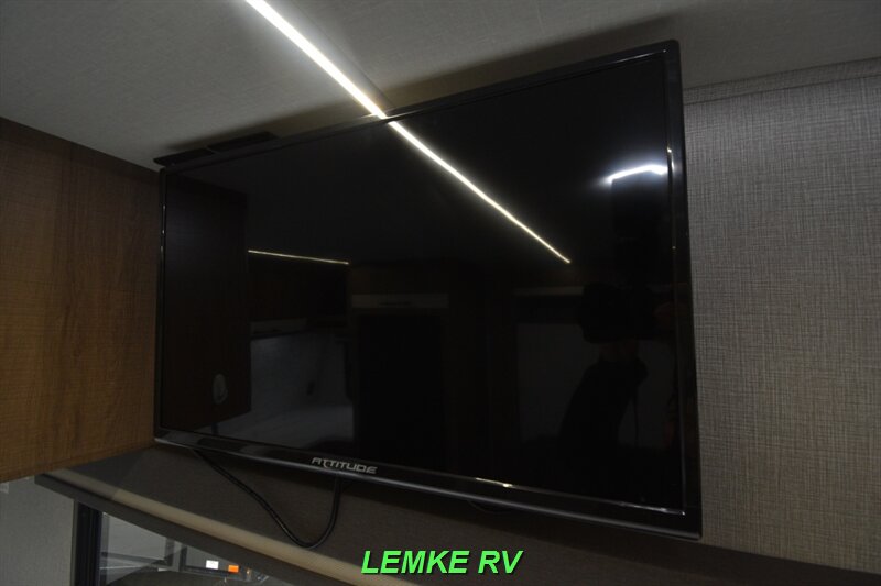 2024 Grand Design Imagine AIM 14MS   - Photo 24 - Rocklin, CA 95677