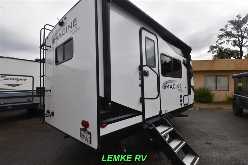 2024 Grand Design Imagine AIM 14MS   - Photo 9 - Rocklin, CA 95677